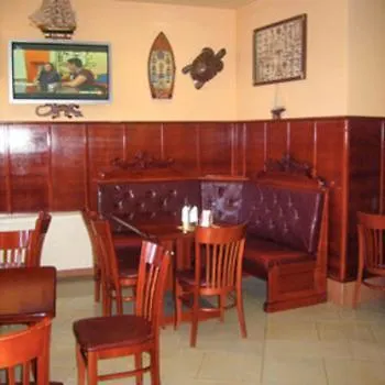 Niko's Πομόριε